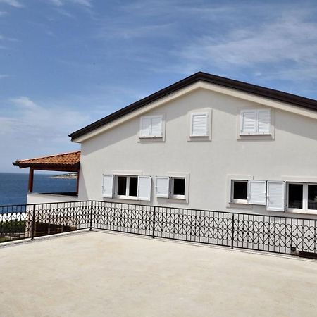 Apartments Villa Sofia Martinšćica Екстериор снимка