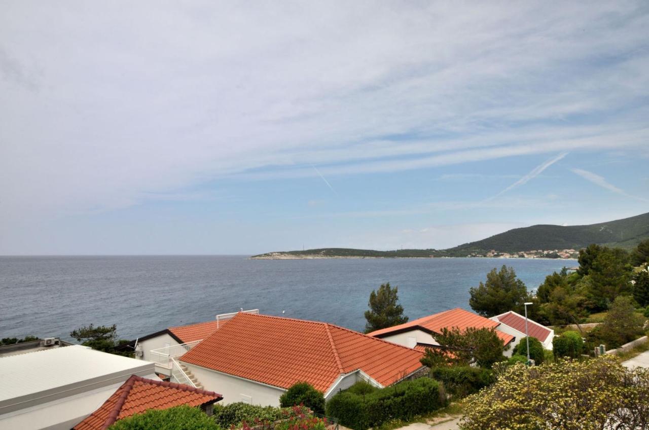 Apartments Villa Sofia Martinšćica Екстериор снимка