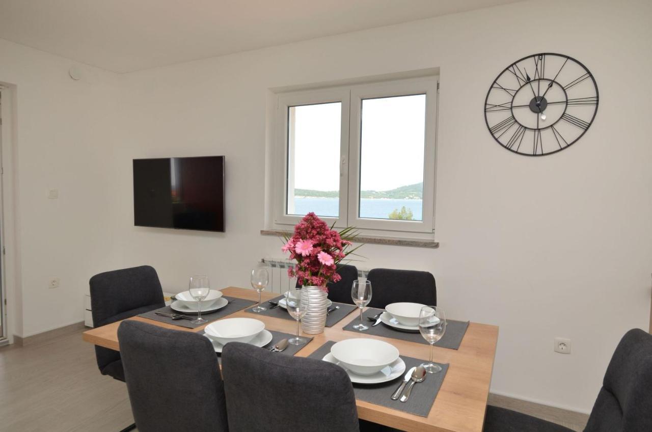 Apartments Villa Sofia Martinšćica Екстериор снимка